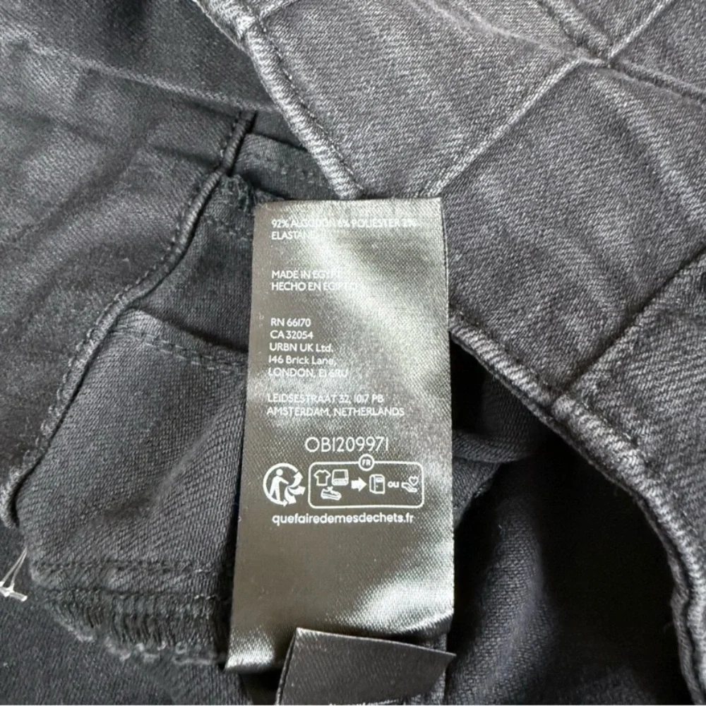 Free People x We The Free Jayde Retro High Rise Flare Stretch Jeans Onyx 25 - Picture 15 of 17